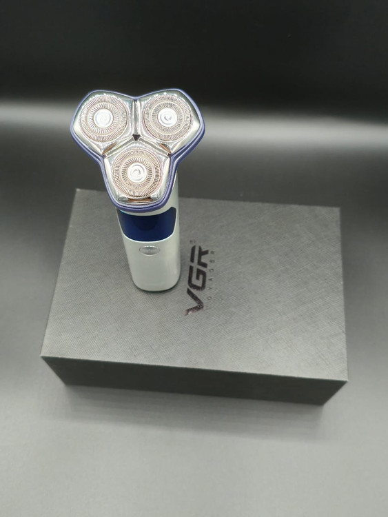 ماشین اصلاح سه تیغ VGR مدل V-328